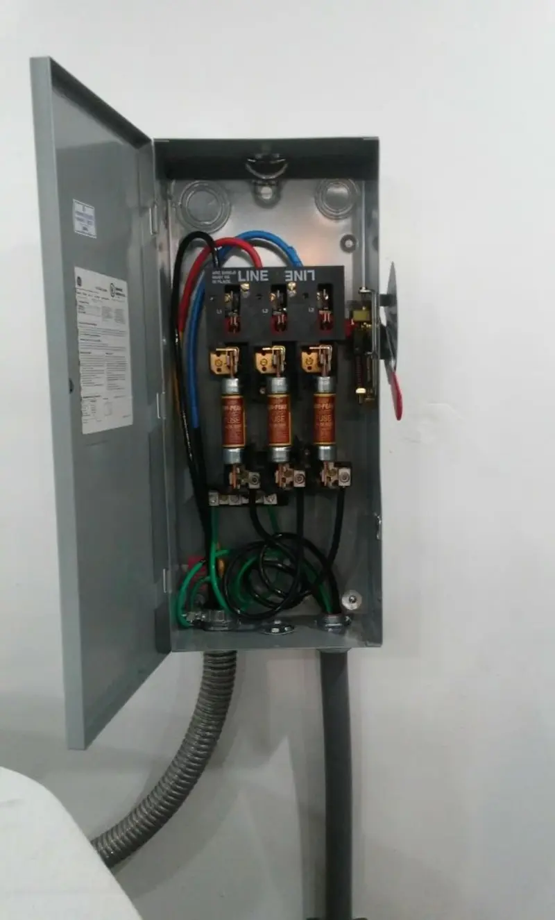 Three-phase disconnect switch installed for Electrical Wiring & Rewiring in Clarksdale